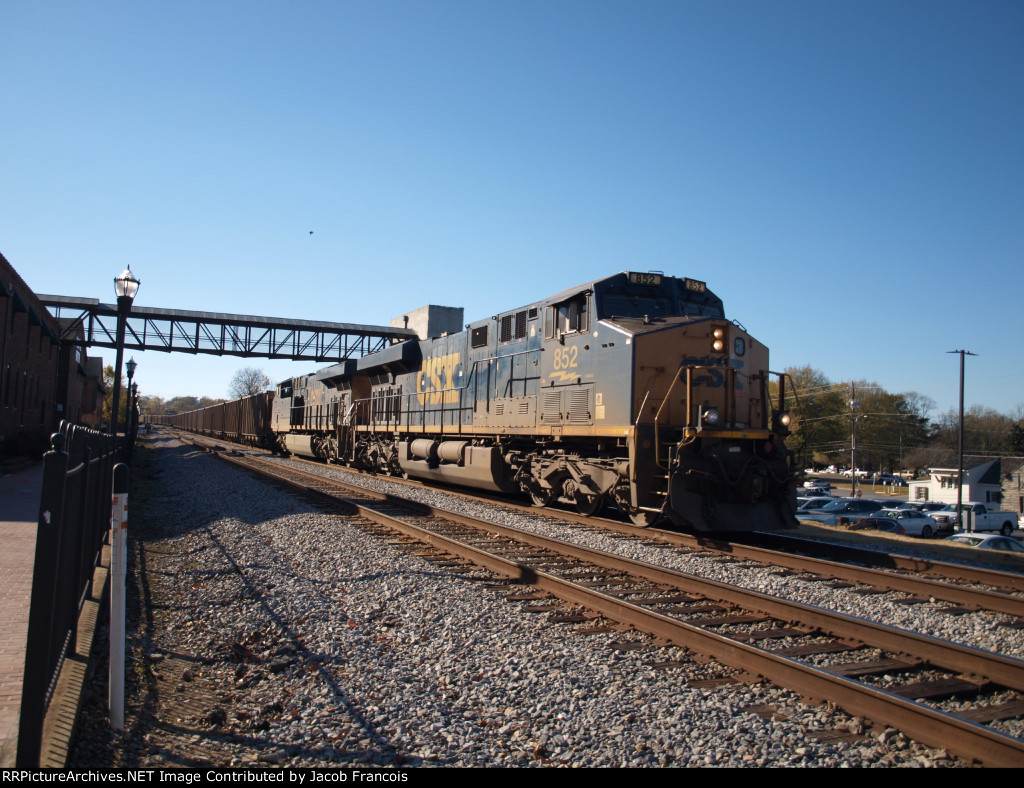 CSX 852